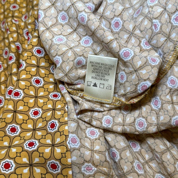 Max Studio Women’s Tiered V Neck Long Sleeve Floral Dress Size Medium - Picture 7 of 7